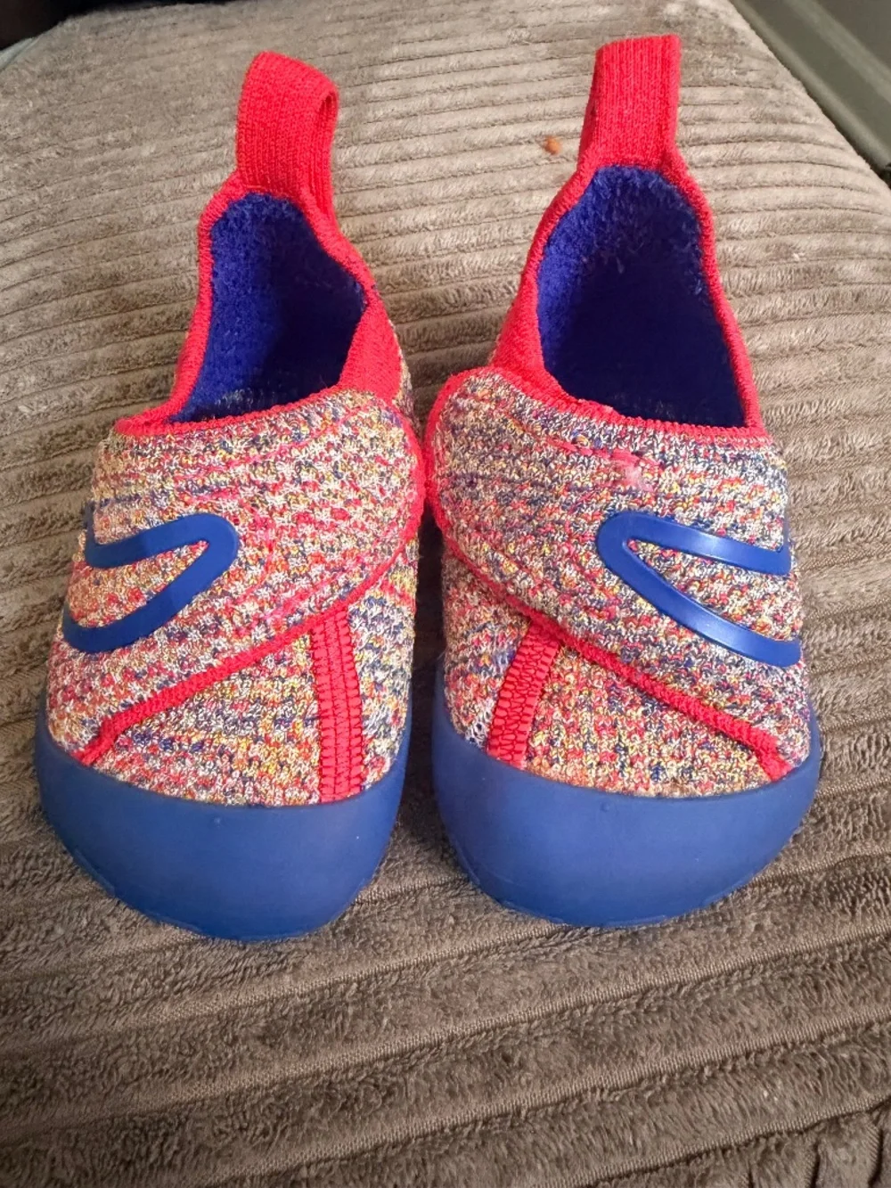 Nike Swish size 3